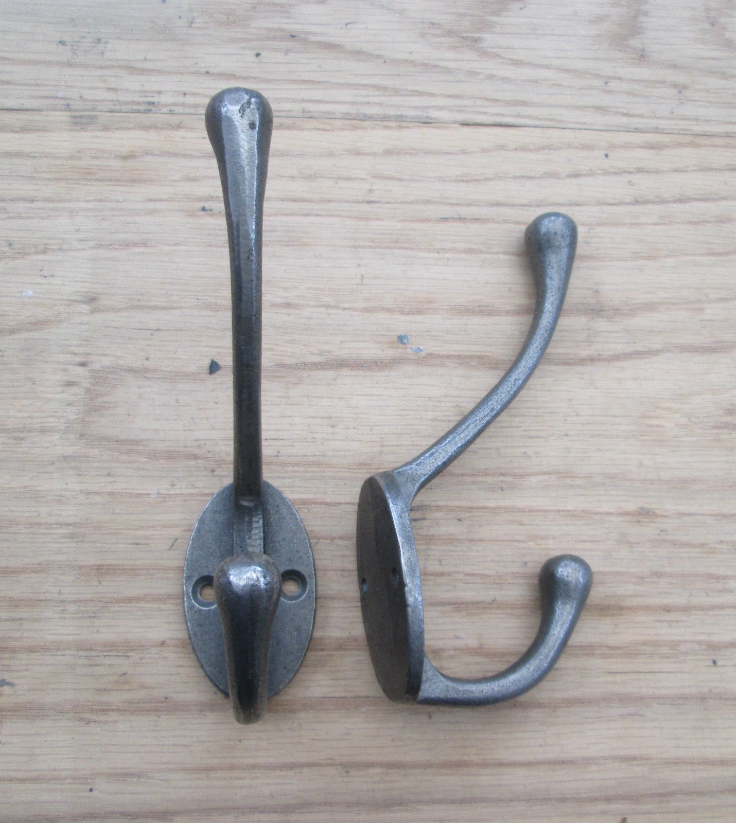 6 X TRADITIONAL VICTORIAN STYLE LARGE HAT AND COAT HOOK DOUBLE